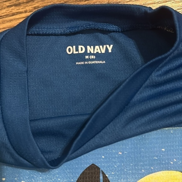 NWOT Old navy boys water top size M - Picture 2 of 3